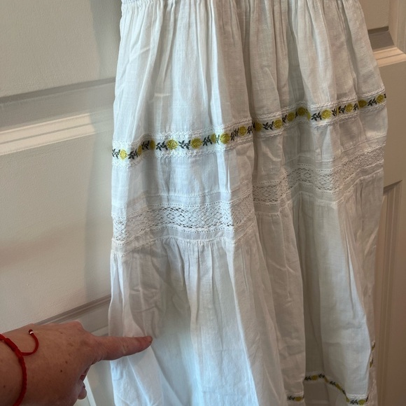 THE GREAT. The Clover Smocking Sleeveless Embroidered Floral Mid Dress - Picture 5 of 16